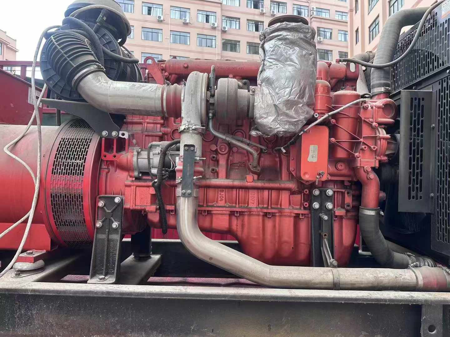 港口镇如何选择适合 600kW 柴油发电机组的过载保护器？